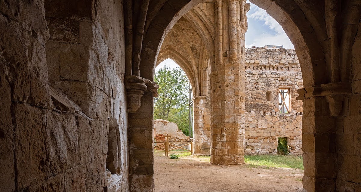 Monasterio de Bonaval: Un tesoro histórico en Retiendas, Guadalajara