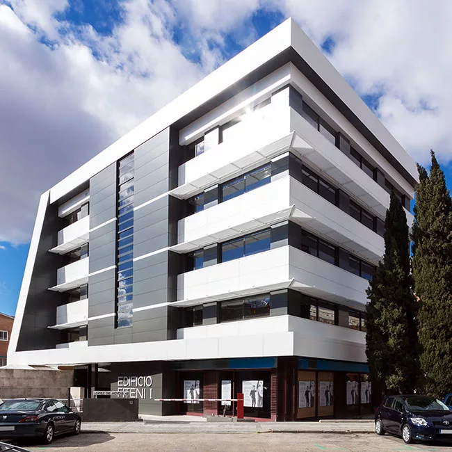 Edificio Fiteni I: Transformación arquitectónica en el corazón de Madrid