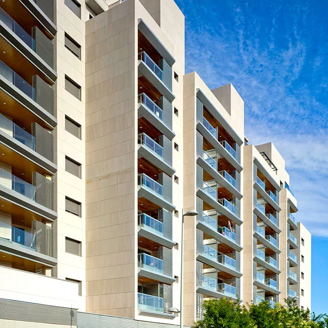 Los Gazebos: 58 viviendas con piscina en Valdebebas