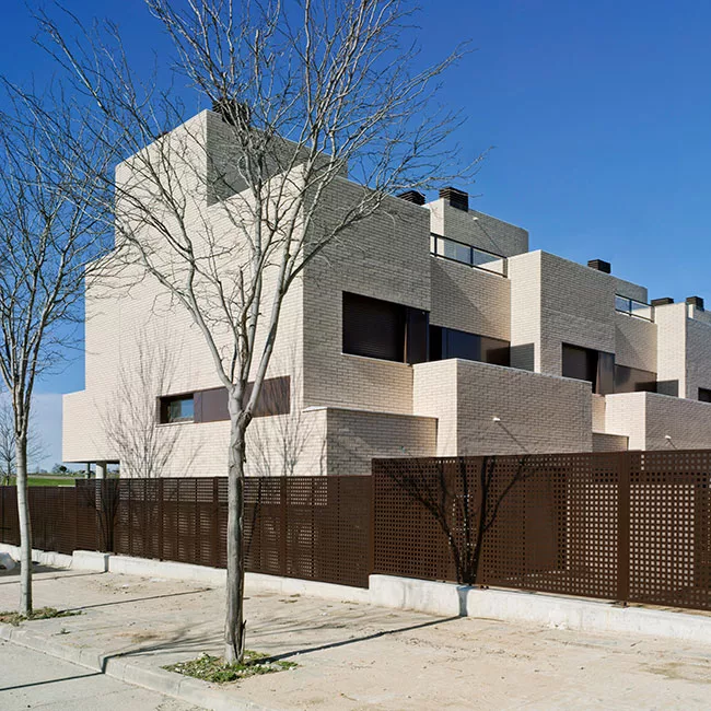 Residencial Antares: 44 viviendas unifamiliares en Móstoles Sur