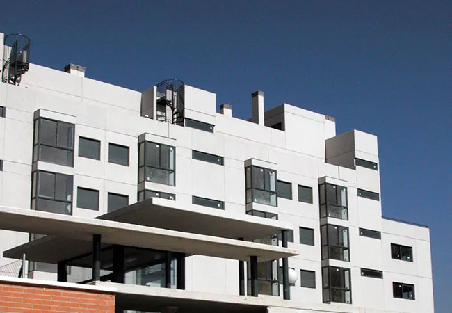 Los Madroños: 120 viviendas en Carabanchel