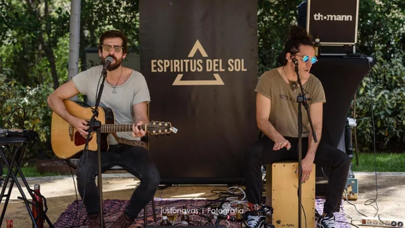 Festival de Danzas y Música Hispanoamericana en Ciudad Lineal
