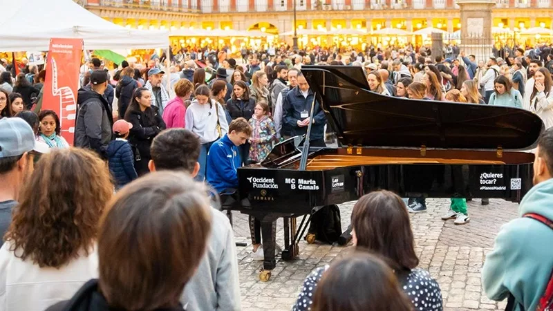 Madrid se llena de pianos de cola este viernes