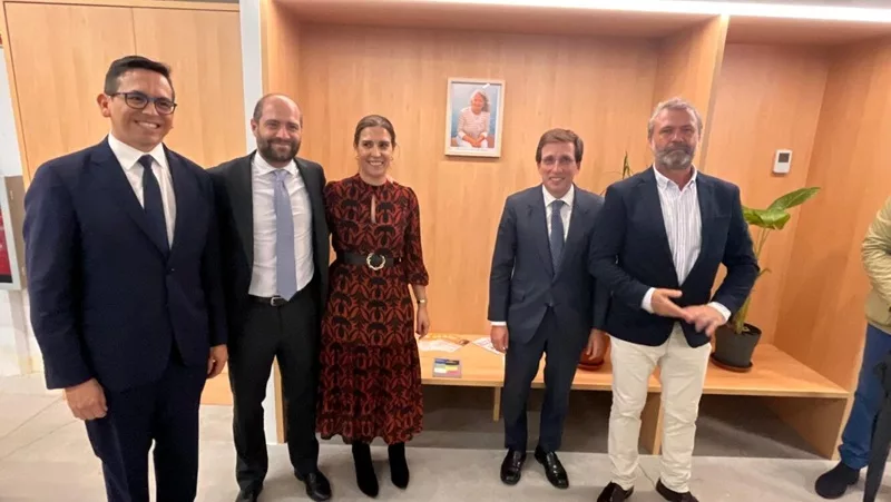 Inauguración del Edificio Sociocultural Marta Escudero en Villaverde