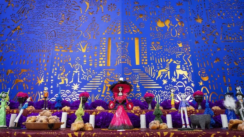 Madrid celebra el Día de Muertos con cuatro altares conmemorativos