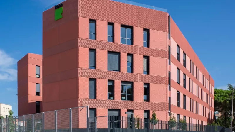 Residencia Universitaria Resa Chamartín: alojamiento moderno en Madrid