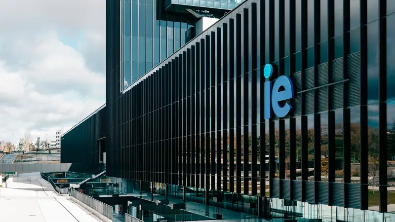 IE University ampliará su campus en Castellana con el edificio del ICEX en 2027
