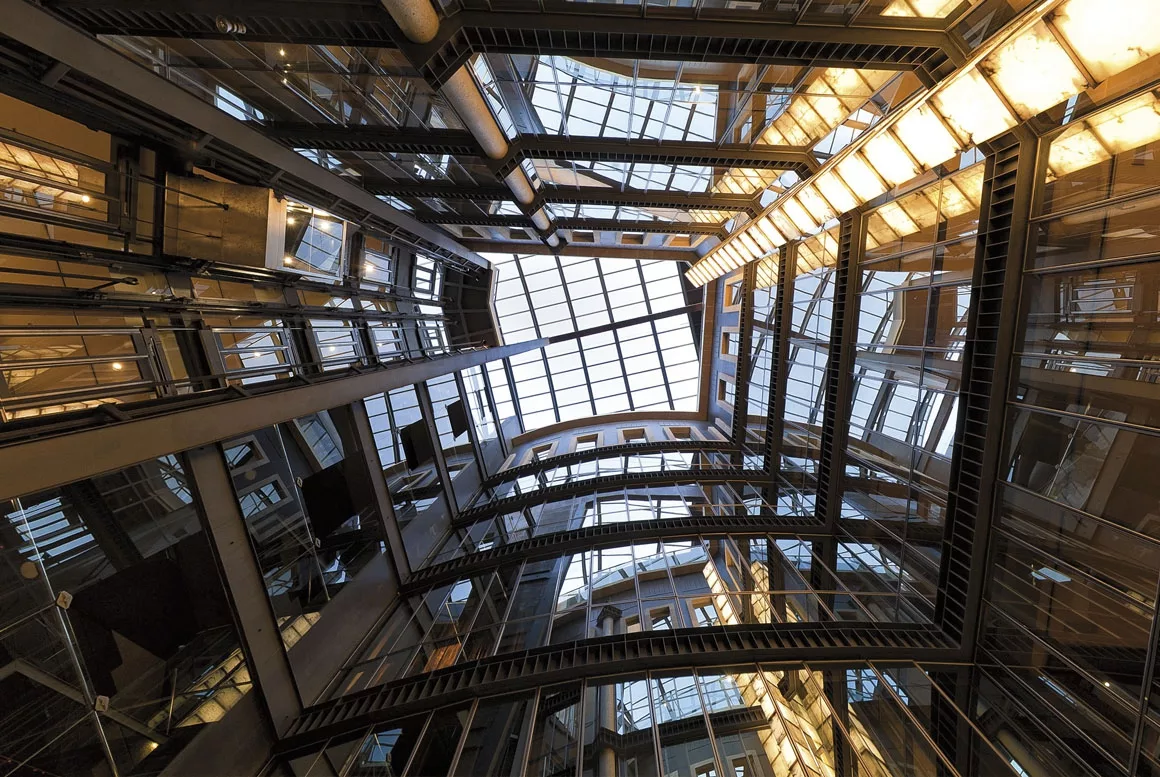 Hotel Urban 5 Estrellas Gran Lujo en Madrid: Arte y Exclusividad en el Corazón de la Ciudad