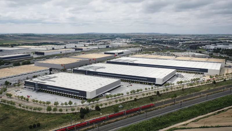 Newdock inaugura parque logístico Gavilanes 1 en Getafe