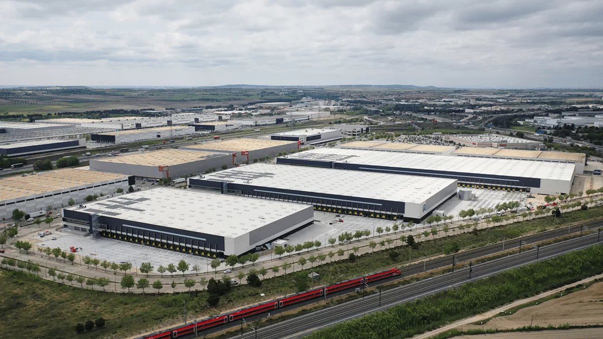 Newdock inaugura parque logístico Gavilanes 1 en Getafe