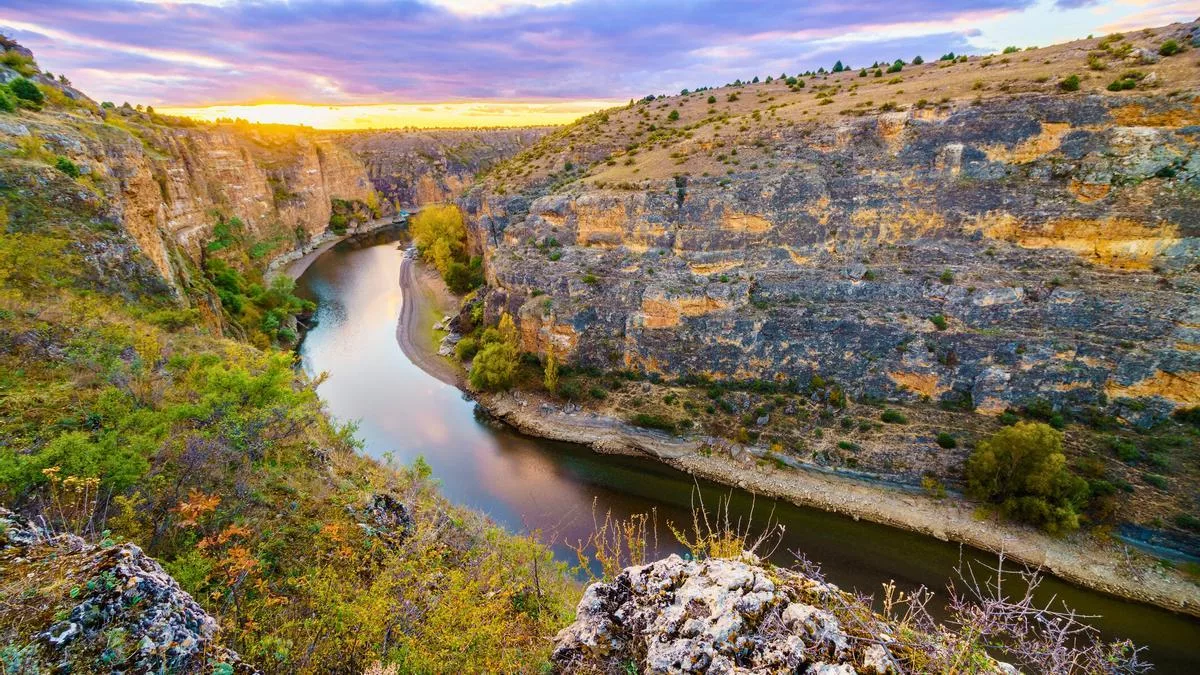Ermita de San Saturio: joya medieval en el corazón de Soria