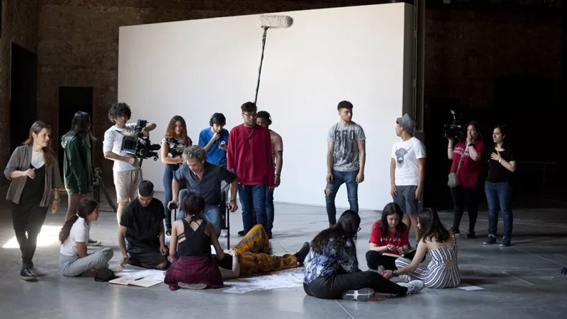 Formación gratuita en cine y televisión para jóvenes en Madrid