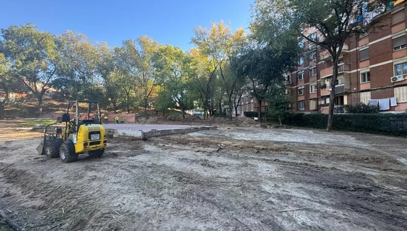 Nuevo parque infantil con cúpula sensorial en Ciudad Lineal