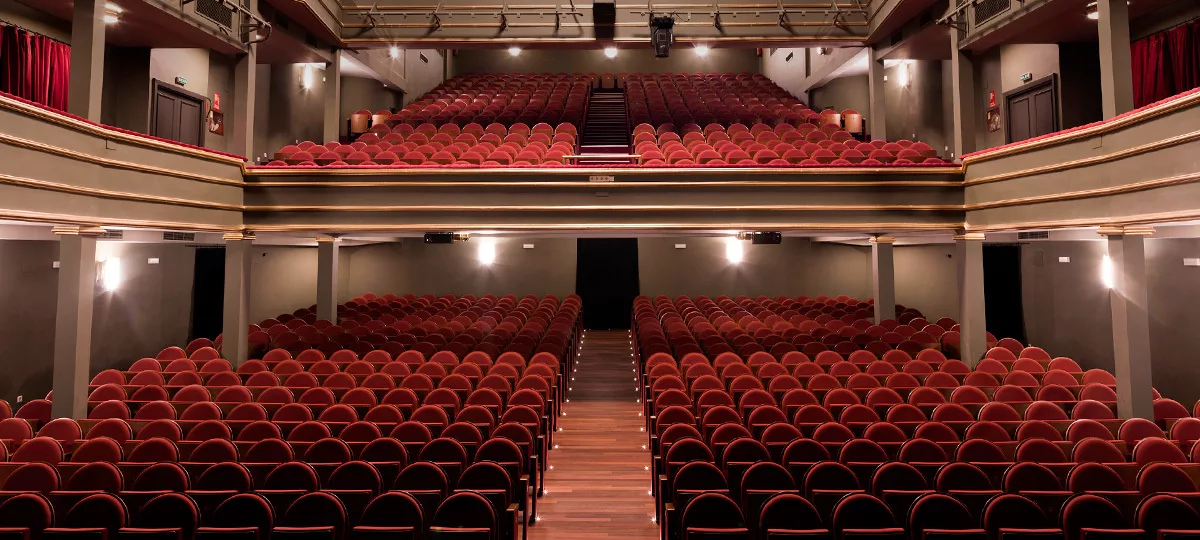 Mercadillo solidario en el Teatro La Latina