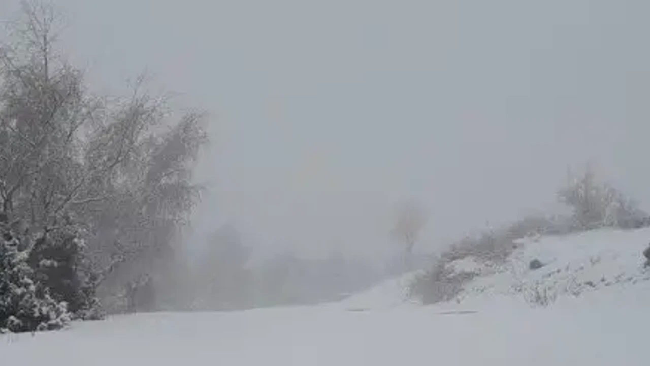 Reapertura de puertos en la Sierra de Guadarrama tras temporal: condiciones de tráfico y alertas