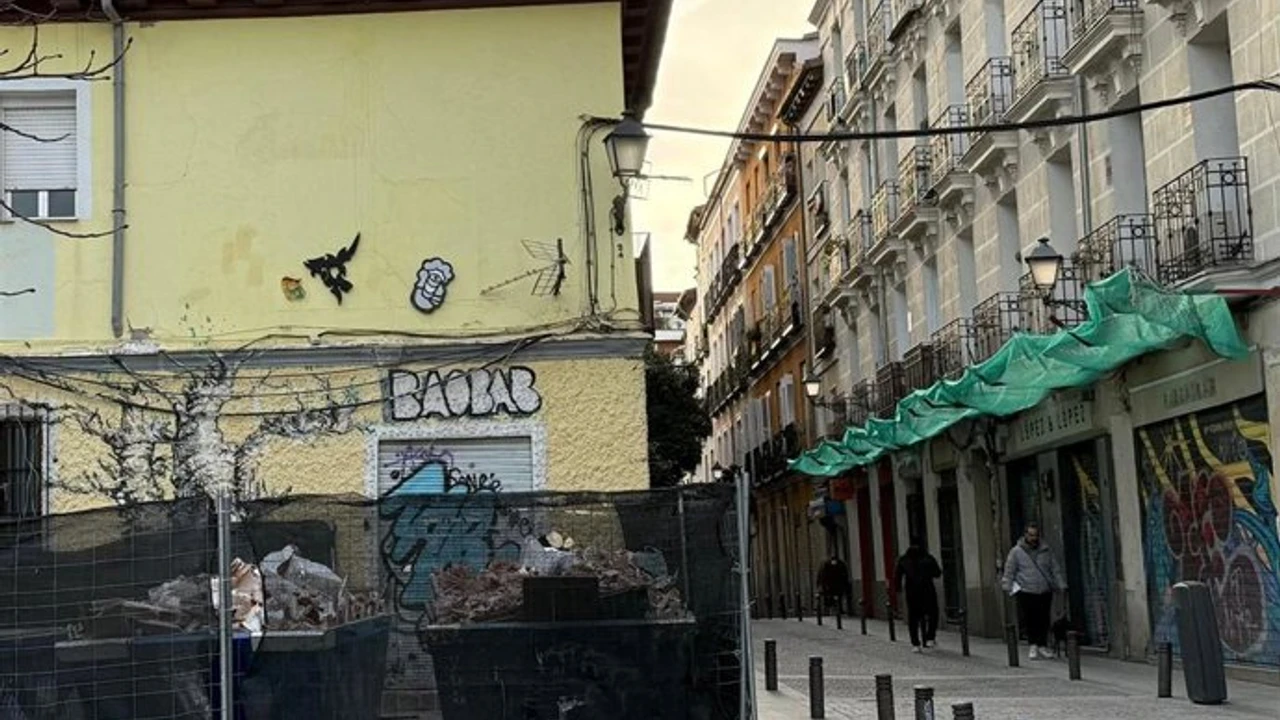 Demolición del antiguo restaurante Baobab en Lavapiés suspendida por el Ayuntamiento de Madrid