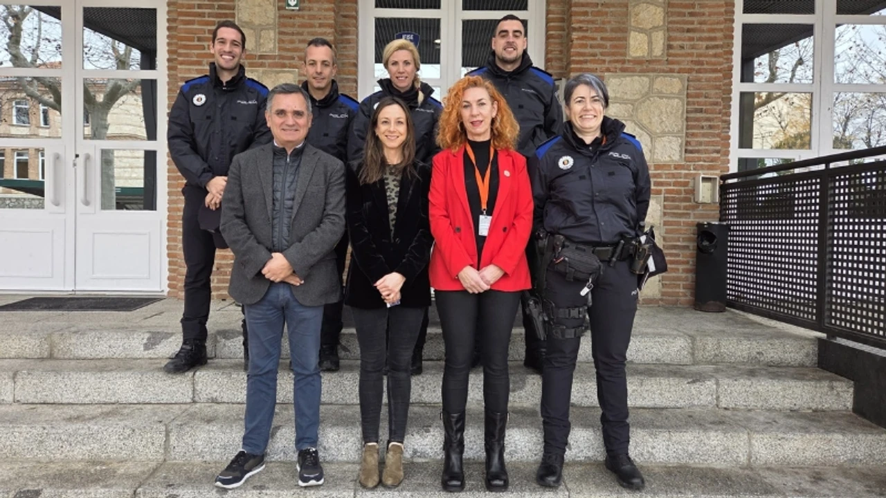 Formación de policías locales en el IFISE de Madrid para Velilla de San Antonio