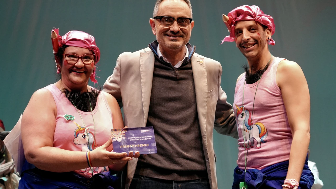 La Peña El Soniquete gana el XXVII Concurso de Agrupaciones Carnavalescas de Móstoles en Madrid