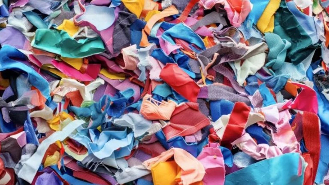 Ciempozuelos dedica febrero al reciclaje textil con talleres y nuevos contenedores