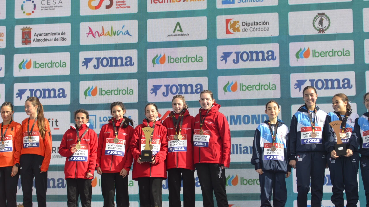Luna Ros y Ana Pedraza destacan en el Campeonato de España de cross por autonomías en Madrid