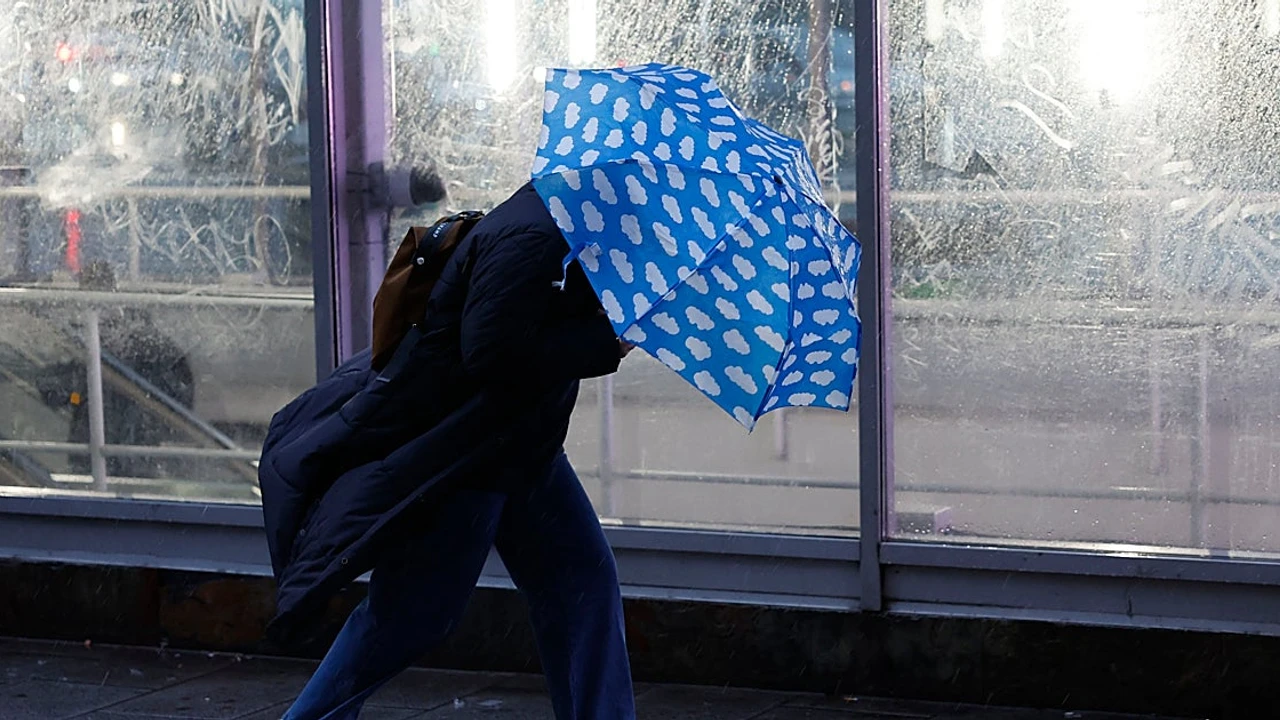 Madrid activa dispositivo preventivo por lluvias y alerta roja en el río Jarama